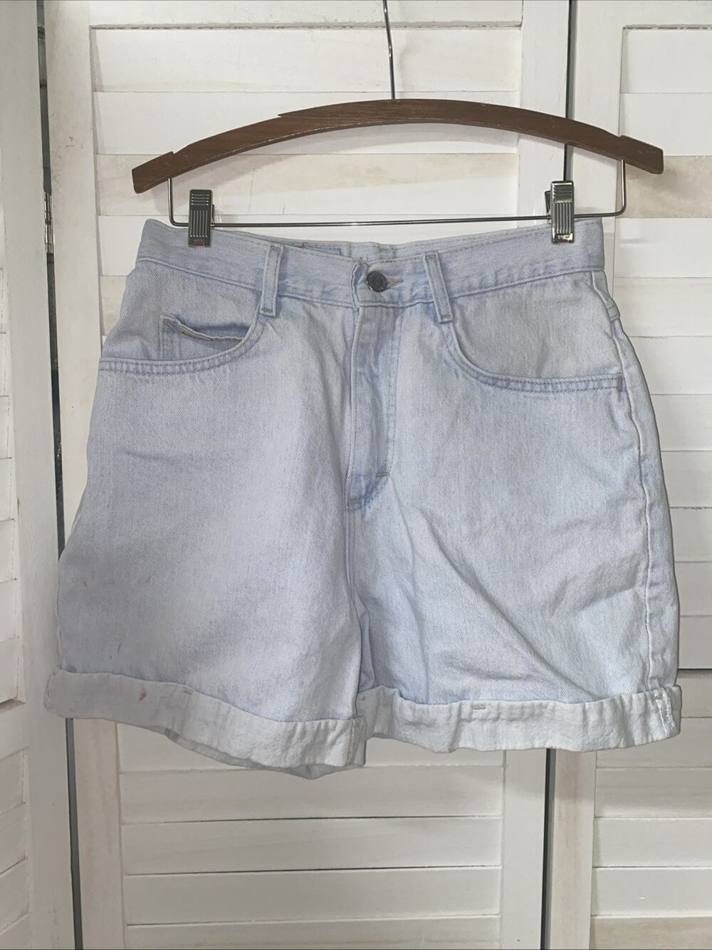 Vintage Riders Denim Shorts Women’s Small/Medium High Rise 100% Cotton Blue Jean
